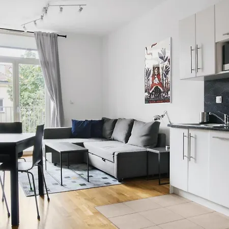 Yourplace Biskupia Old Town Апартаменты Краков