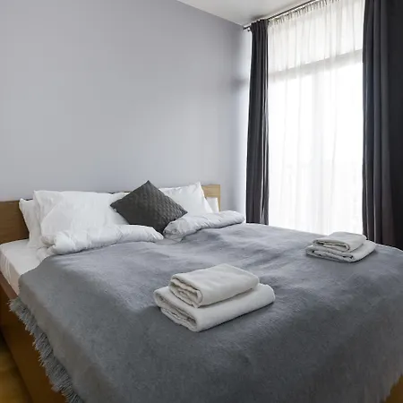 Yourplace Biskupia Old Town Апартаменты Краков