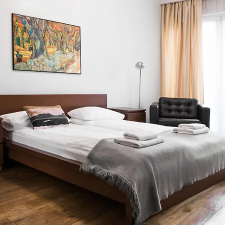Yourplace Biskupia Old Town Apartment *
