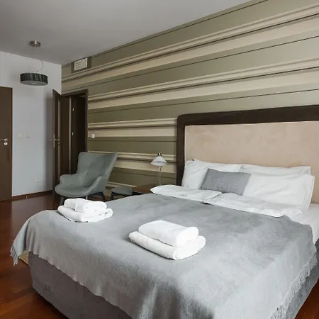 Yourplace Biskupia Old Town Краків