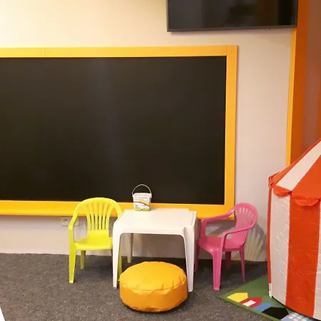 アパート Yourplace Biskupia Old Town クラクフ