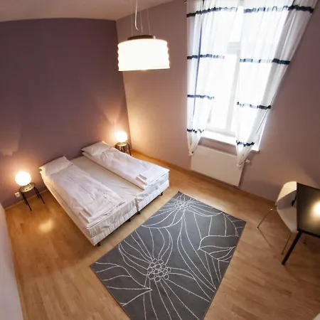 アパート Yourplace Biskupia Old Town クラクフ