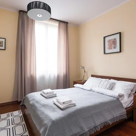 アパート Yourplace Biskupia Old Town クラクフ