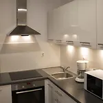 Апартаменты Yourplace Biskupia Old Town